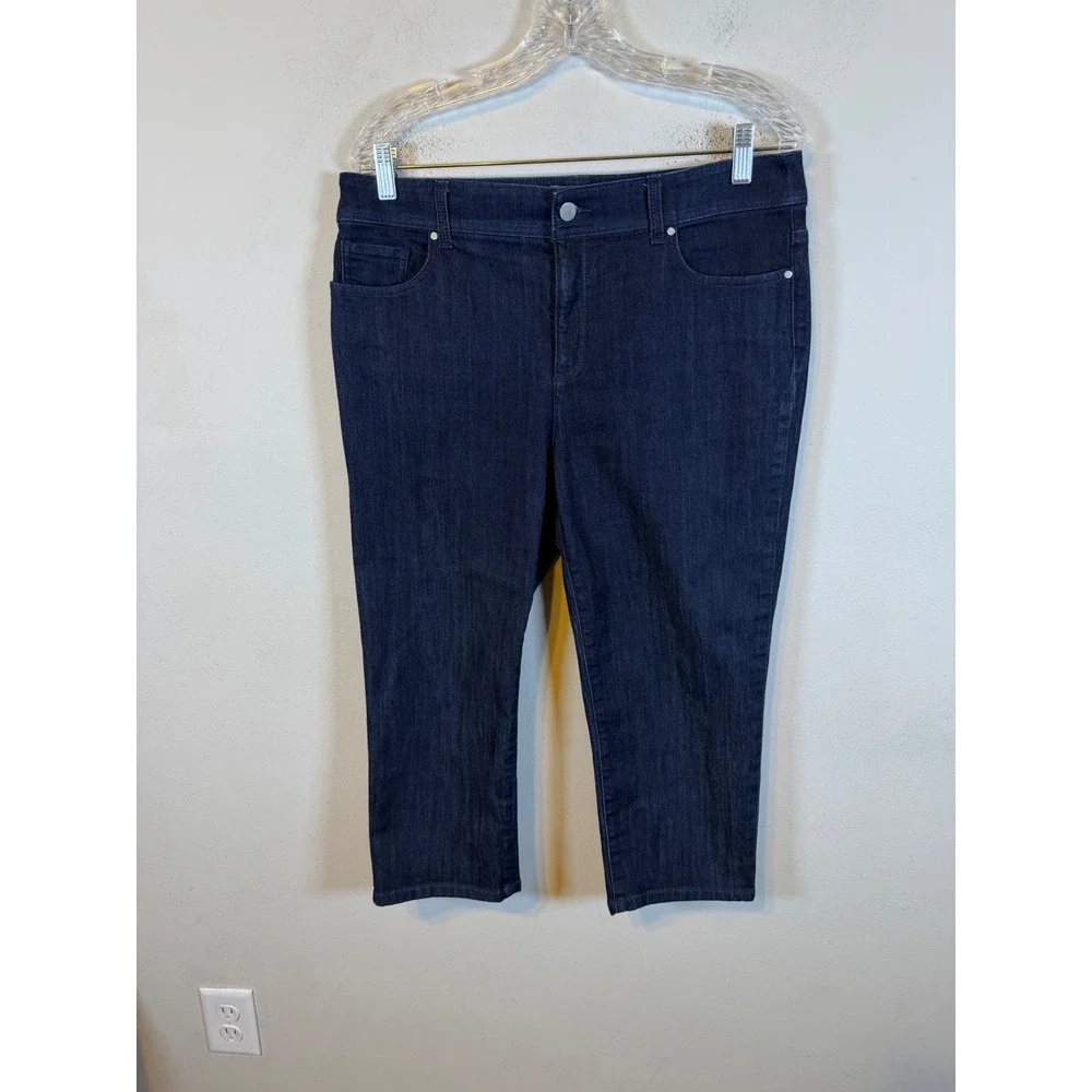 Chico's Womens Capri Jeans Fabulously Slimming Dark Wash Blue Size 1.5